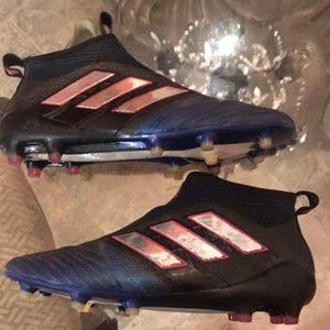 Men’s Adidas Pure Control Soccer Cleats size 9.5